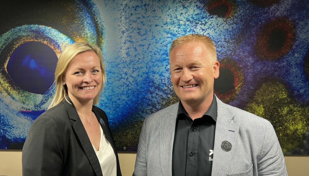 Birgitte Sørheim, markedsdirektør laks og Geir Olav Melingen, kommersiell direktør laks.