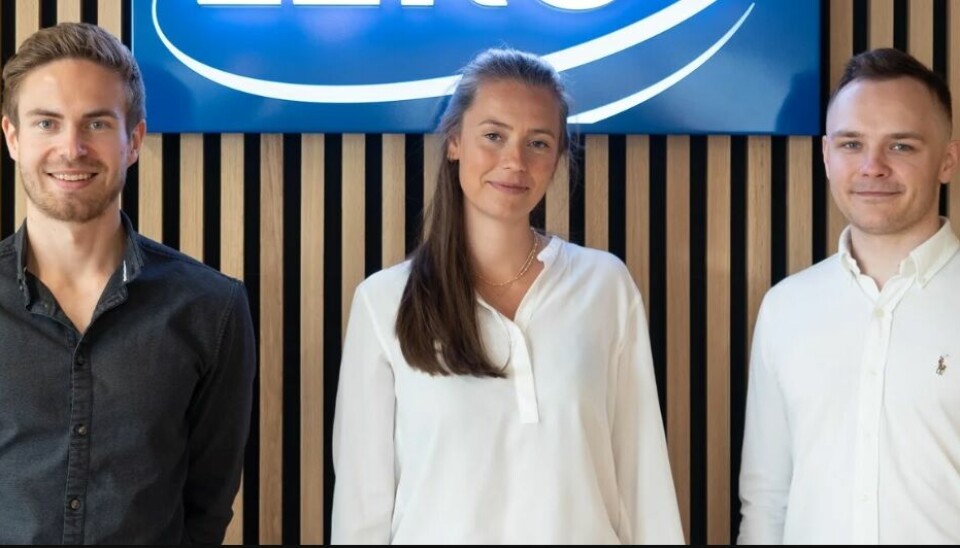 Audun Narvestad (t.h.) Kari Anne Kamlund og Simen Sæther (t.v.) har vært RAS-trainee i Lerøy Seafood Group.