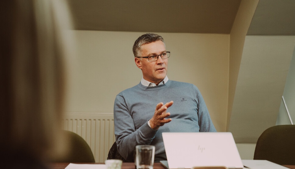 Administrerende direktør i Salmon Group, Jan Olav Langeland sitt beger er fullt. Han har nå skrevet en kritisk kronikk rettet mot staten. Administrerende direktør i Salmon Group, Jan Olav Langeland sitt beger er fullt. Han har nå skrevet en kritisk kronikk rettet mot staten.
