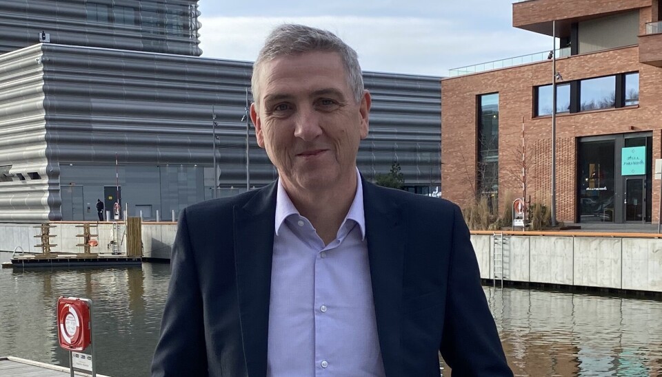 - Med bakgrunn i det nye forslaget har vi ikke noe annet valg enn å legge investeringsplaner på is, sier konsernsjef Steven Rafferty. - Med bakgrunn i det nye forslaget har vi ikke noe annet valg enn å legge investeringsplaner på is, sier konsernsjef Steven Rafferty.
