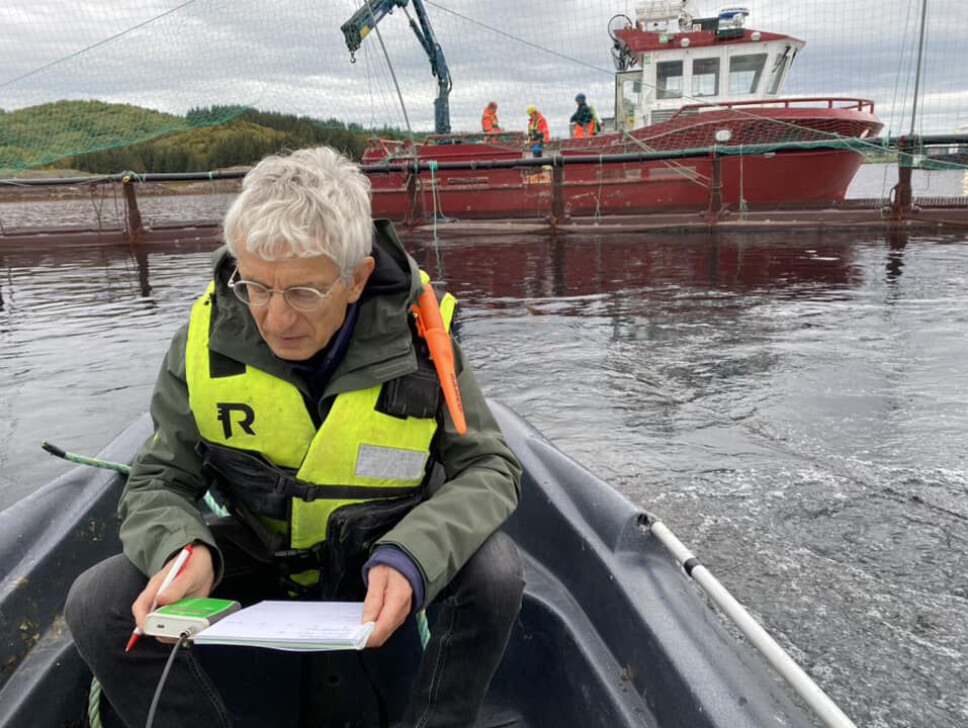 Asbjørn Bergheim, som er forskningsleder i Bio Marine, gjør her rede for hvorfor han mener det er mikrobobler som bør brukes i merder i sjø når oksygen skal innløses, ikke de enda mindre nanoboblene.
