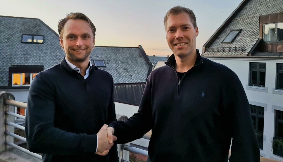 Konserndirektør i Gadus, Ola Kvalheim og salgssjef for marine arter i Skretting, Martin Davidsen.
