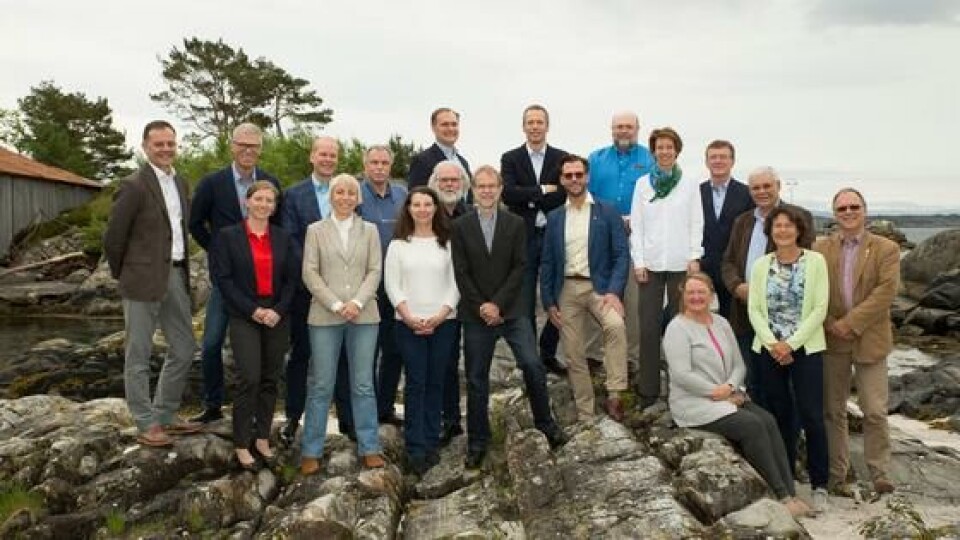 Fagleg råd har medlemmer frå heile verda. Leiargruppa, programleiarar og eit par faggruppeleiarar frå Havforskningsinstituttet var også med då rådet møttest for første gong. Foto: Eric Clement.