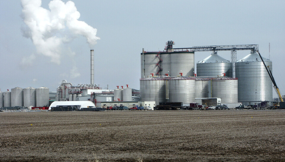 USA produserte 15 milliarder gallons (ca. 57 mrd. liter) med etanol i 2021 og 44 millioner tonn med biprodukt som kan brukes som fôringrediens. Foto: USDA Agricultural Research Service