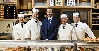 - Gjev pris og innpass i All Japan Sushi Association