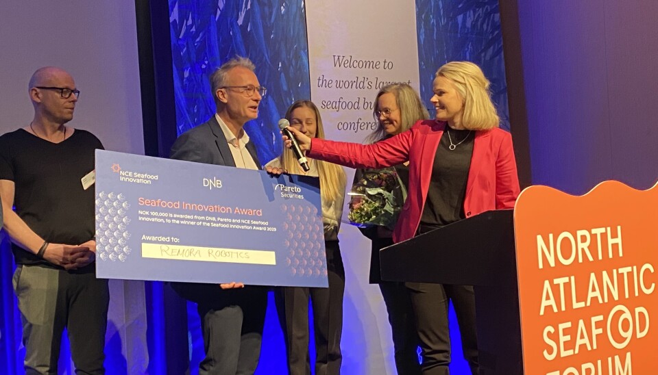 Det var Remora Robotics som vant årets Seafood
Innovation Award for sitt arbeid med teknologi som reduserer behovet
for impregnering av nøter. Det var Remora Robotics som vant årets Seafood
Innovation Award for sitt arbeid med teknologi som reduserer behovet
for impregnering av nøter.