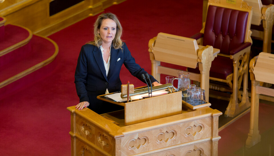 Linda Hofstad Helleland
og Høyre er kritisk til regjeringens prosess rundt grunnrenteskatten.