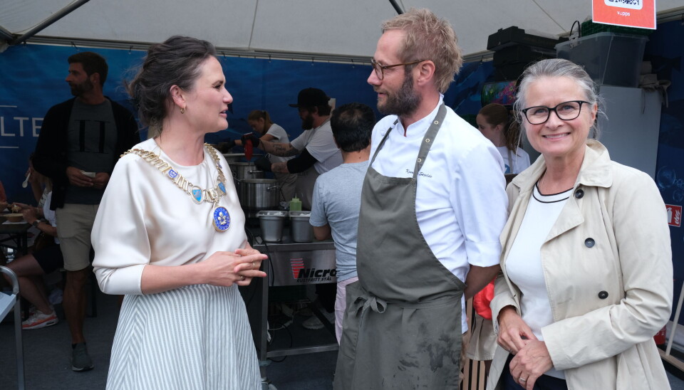 Stavangers ordfører Kari Nessa Nordtun, Kjartan Skjelde og klyngeleder i Stiim, Trine Danielsen.