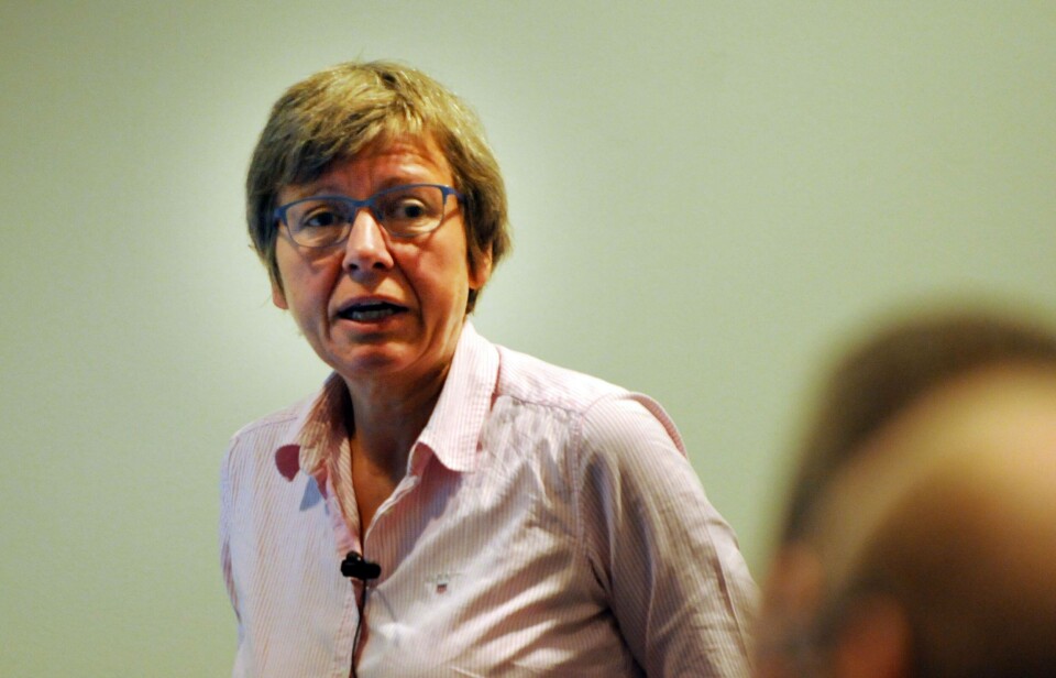 Aud Skrudland mener det bør komme på plass en bedre metode for å telle lus. Foto: arkiv.