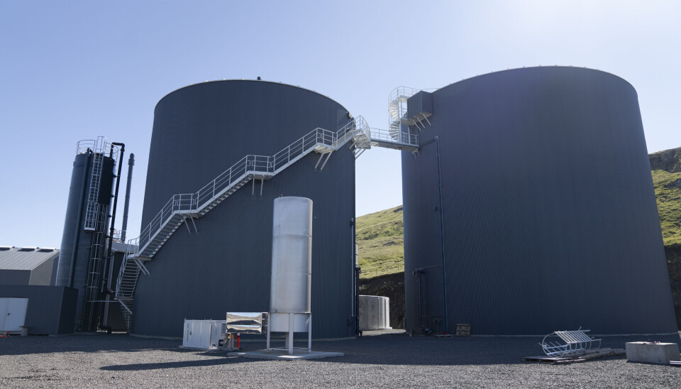 På biogassanlegget Førka produserer Bakkafrost biologisk avfall fra settefisk og oppdrettsanleggene deres på Færøyene, der restene blir brukt til blant annet biogjøldsel.