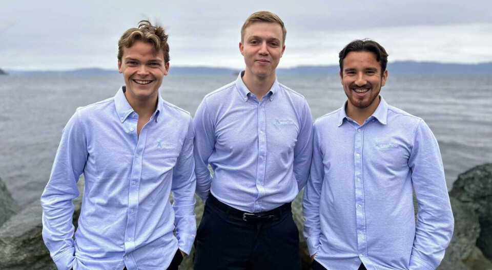 Dette er teamet bak det som skal bli havbruksnæringens Finn.no. F.v prosjektleder Tor Jakob Moe sammen med salgssjef Bastian Overå og daglig leder Mario Nordly t.h.