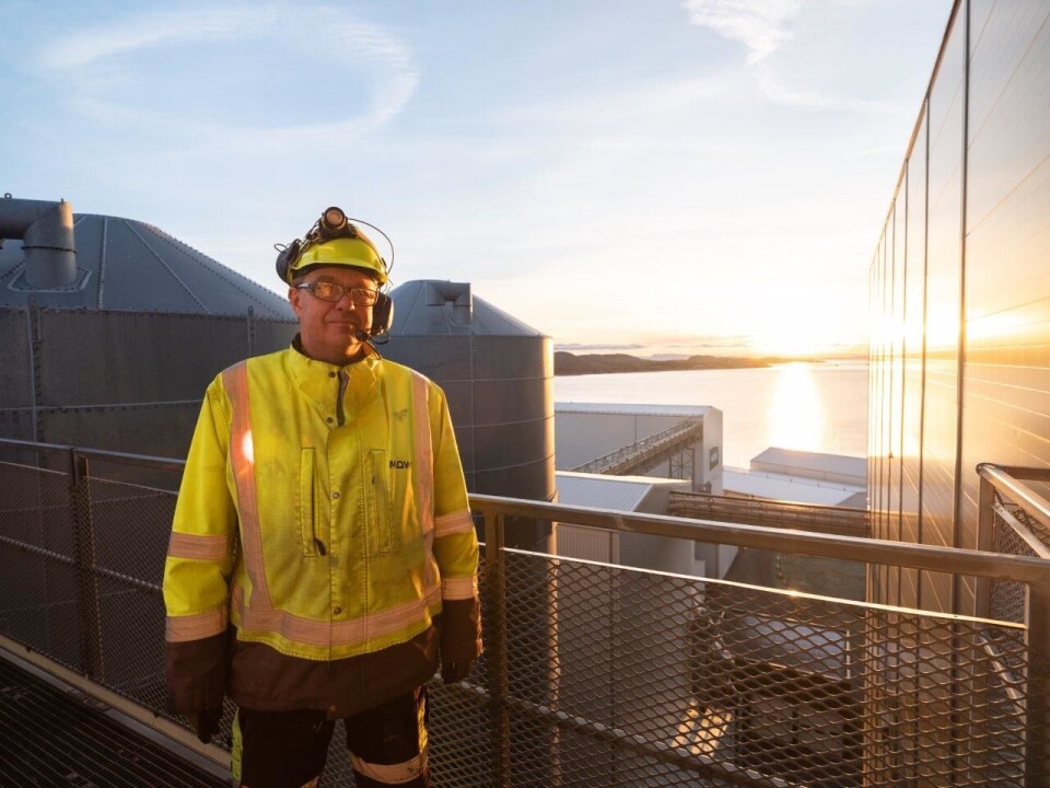 - LED-kittene er en miljøvennlig måte å bytte til LED på, sier Ragnar Meland, elektroansvarlig hos Mowi Feed.