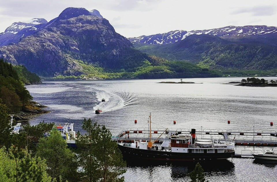 Steinvik Fiskefarm Visningssenter har vært åpen siden 2011, og har alltid vekket interesse både blant norske og utenlandske turister og oppdrettere. Foto: Steinvik Fiskefarm AS.