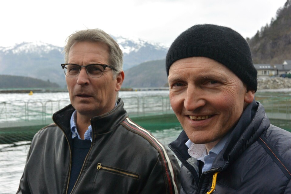 Paul Nergård (t.v.) og Knut Frode Eide. Foto: Eide Fjordbruk. Paul Nergård (t.v.) og Knut Frode Eide. Foto: Eide Fjordbruk.