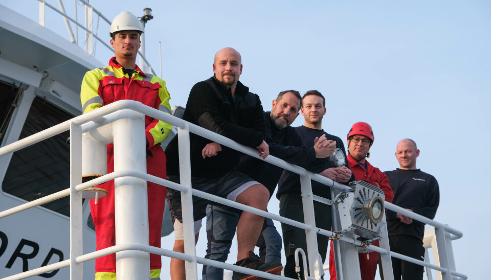 Crewet om bord på brønnbåten «Inter Nord», bestående av Lucas Dos Santos (matroslærling) t.v.,
Martinus Blomvik (kokk/matros), Lars Arne Svendsen, Andreas Flo Tonning (overstyrmann), chilenske
gjest Rudolfo Cantello, og William Jensen (matros). Mangler på bildet: Rene Florido (maskinsjef).