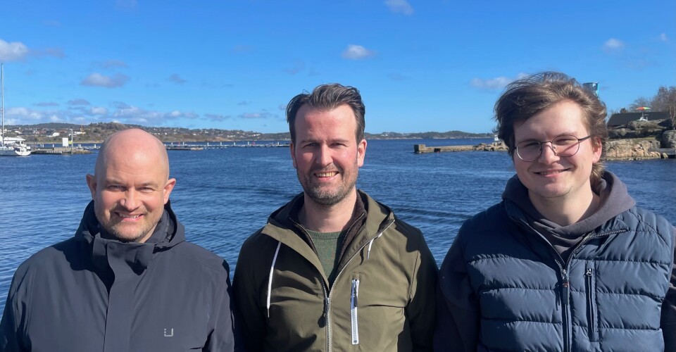 Styreleder Steffen Pauschert, sammen med ny CEO Kristian Hoff og utvikler Ole Marius Andersen som begge er nye i selskapet. James McRedmond er også ny CTO. (Han var ikke tilstede da bildet ble tatt).