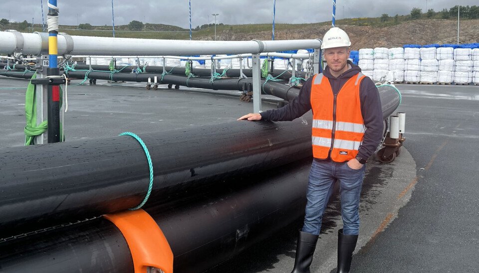 Lars Andreas Larsen i arbeid på Frøya.