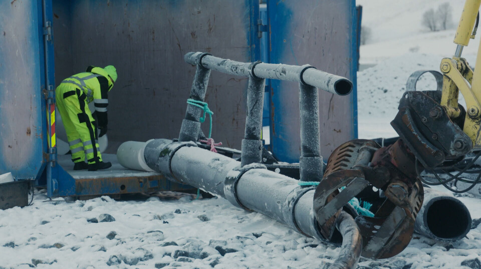 Produksjon av resirkulert merd-rør hos AKVA group i Mo i Rana. Foto: AKVA group.