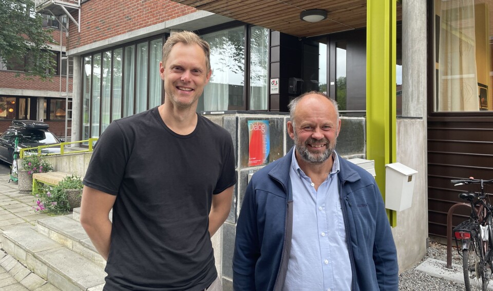 Salmalytics utvider virksomheten med nytt kontor i Oslo og styrke teamet med seniorforsker Jostein Mulder Pettersen. Avbildet her sammen med gründer og CEO Arnfinn Aunsmo.