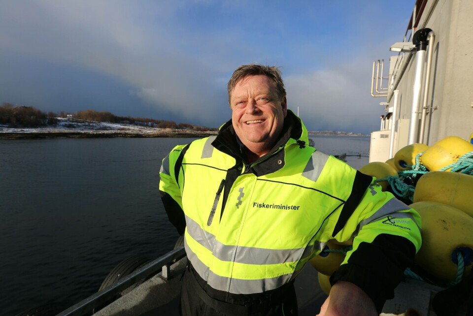 Fiskeriminister Harald T. Nesvik tar med seg kinas toll- og veterinærminister til Austevoll. Foto: Nærings- og fiskeridepartementet