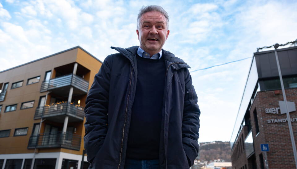 Gladlaksen Johan Kvalheim, her på besøk hos Kyst.no i Bergen.