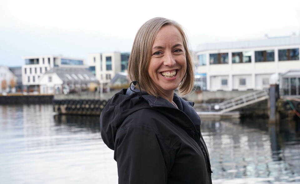 Kristel Pedersen er ansatt som rådgiver og ansvarlig for Doxacom sin satsing i Nord-Norge. Fra selskapets nye kontor på Ballstad i Lofoten skal hun blant annet utnytte sin erfaring fra sjømatkonsernet Insula. Foto: Doxacom.