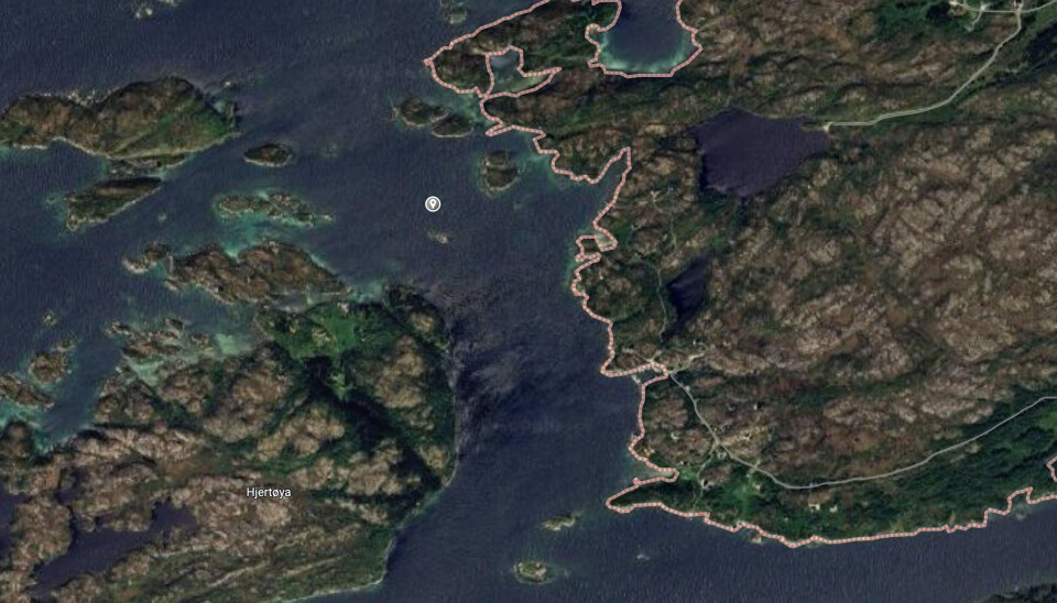 Hendelsen skjedde ved Hjertøysundet utenfor Dolmøya.