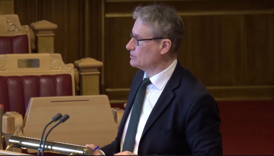 Olve Grotle i Høyre sier partiet er glade for at havbruksnæringen nå får den oppmerksomheten den fortjener gjennom avtalen.