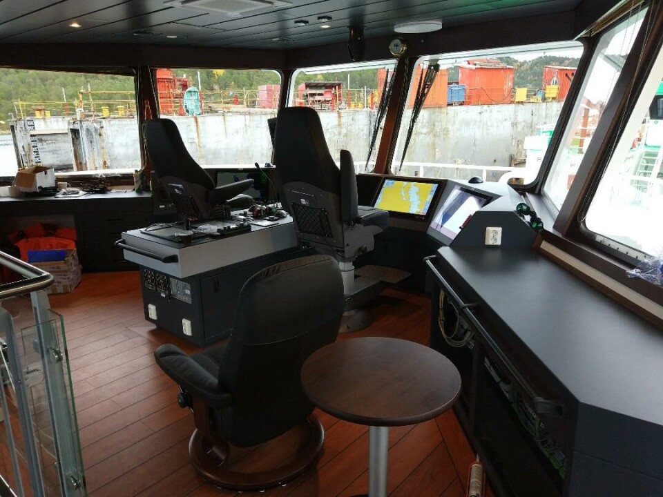 Bilde fra styrhus ombord Frøy Valkyrien. Foto: Sletta Verft.