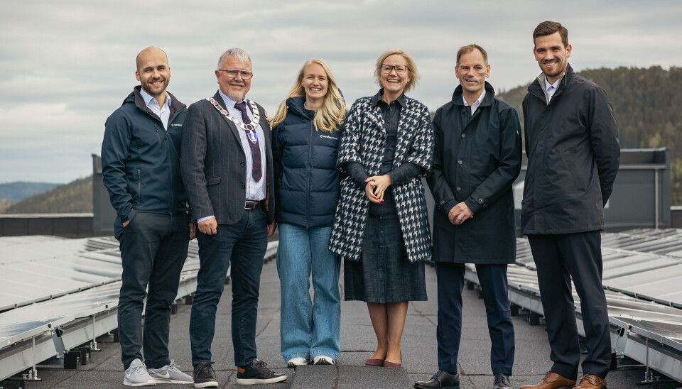 Fra venstre: Johan Asplin (Sunday Power), Gunnar Thorsen (ordfører, Steinkjer), Sigrid Klemsdal (Sunday Power), Ingvild Kjerkol (energikomiteen, Stortinget), Christian Stav (NTE) og Mats Langseth (SalMar).