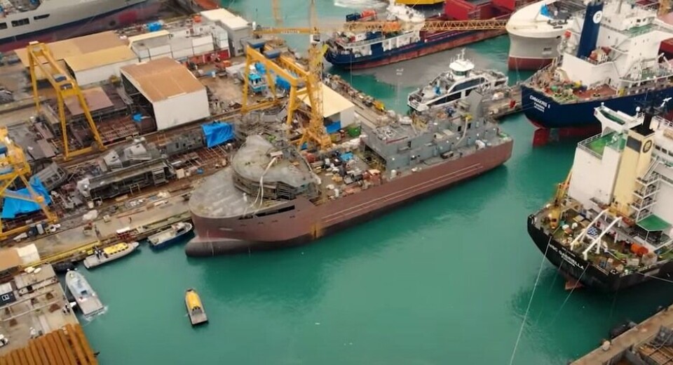 Her sjøsettes Frøys nye brønnbåt «Gåsø Odin». Foto/Video: Sefine Shipyard.