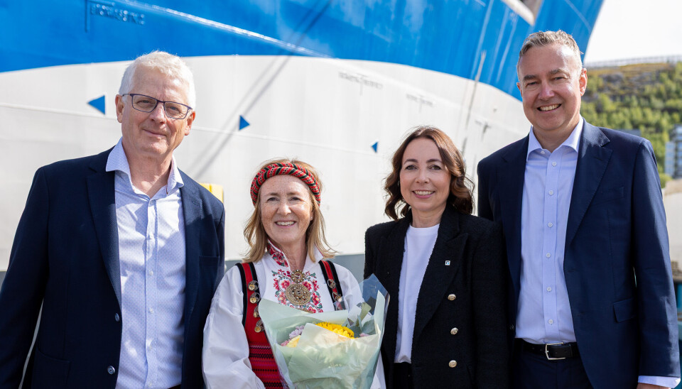 Fra venstre: regiondirektør Cermaq, Finnmark Gunnar Gudmundsson, adm.dir Cermaq Norge og gudmor Kristin Hurum, adm.dir Frøy Tonje Foss og regiondirektør Cermaq Nordland, Snorre Jonassen.