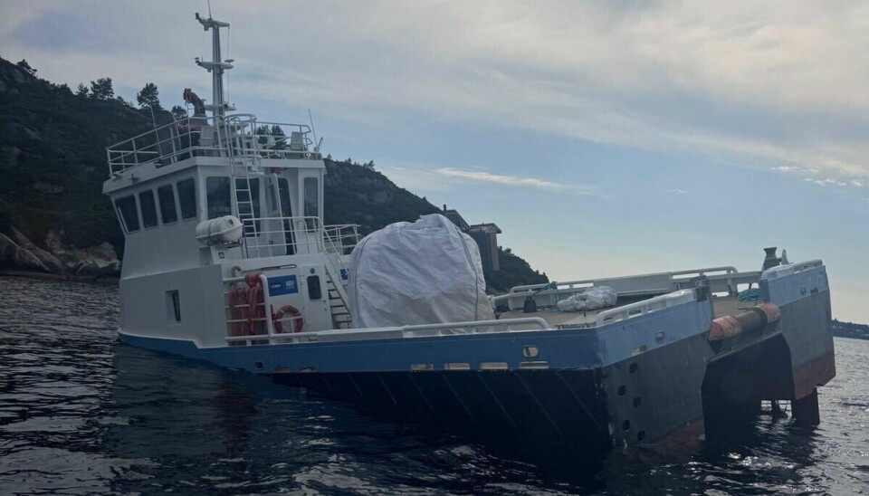 To personer reddet etter Lerøy-fartøy tok inn vann