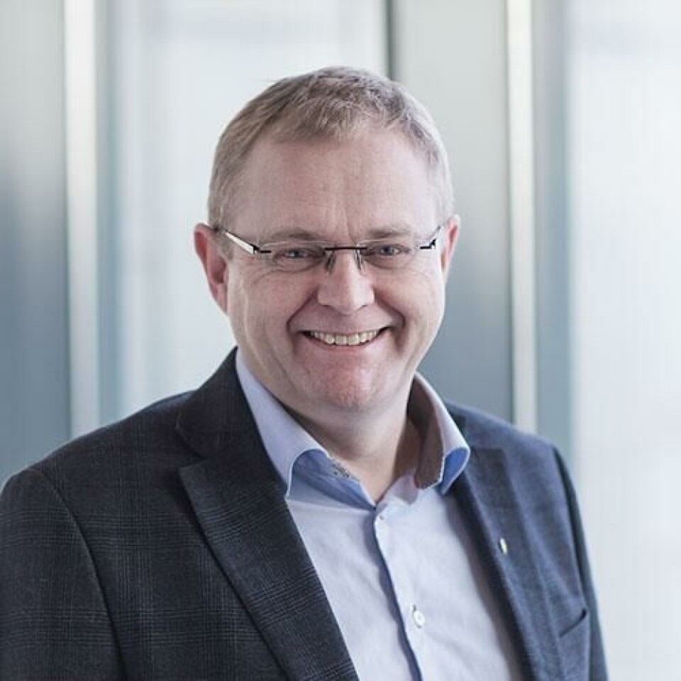 Dag Inge Aarhus, kommunikasjons-direktør i Sjøfartsdirektoratet, sier de legger ut sikkerhetsmeldinger for at andre kan lære av hendelsen. Foto: SFD.