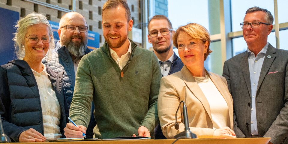 Skal drifte syv forskningstillatelser