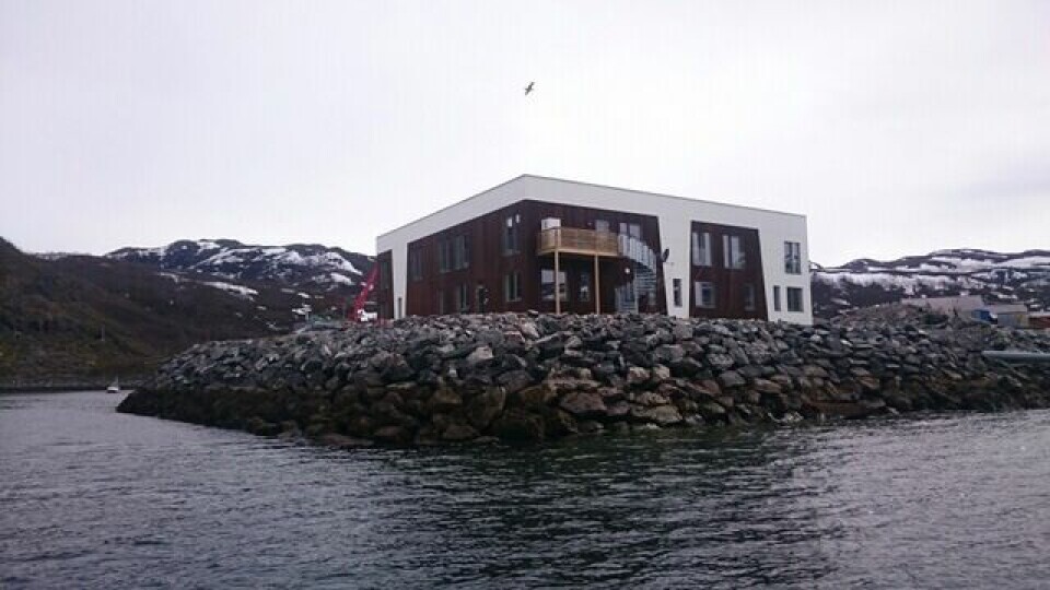 De ansatte på Nyvoll har fått et flunkende nytt moderne driftsbygg å boltre seg på. Foto: Willy Johansen.