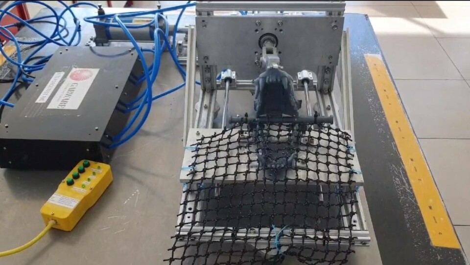 Garware har utviklet en biterobot som kan simulere bitt fra predatorer. Videoen viser i aksjon. Foto: Garware