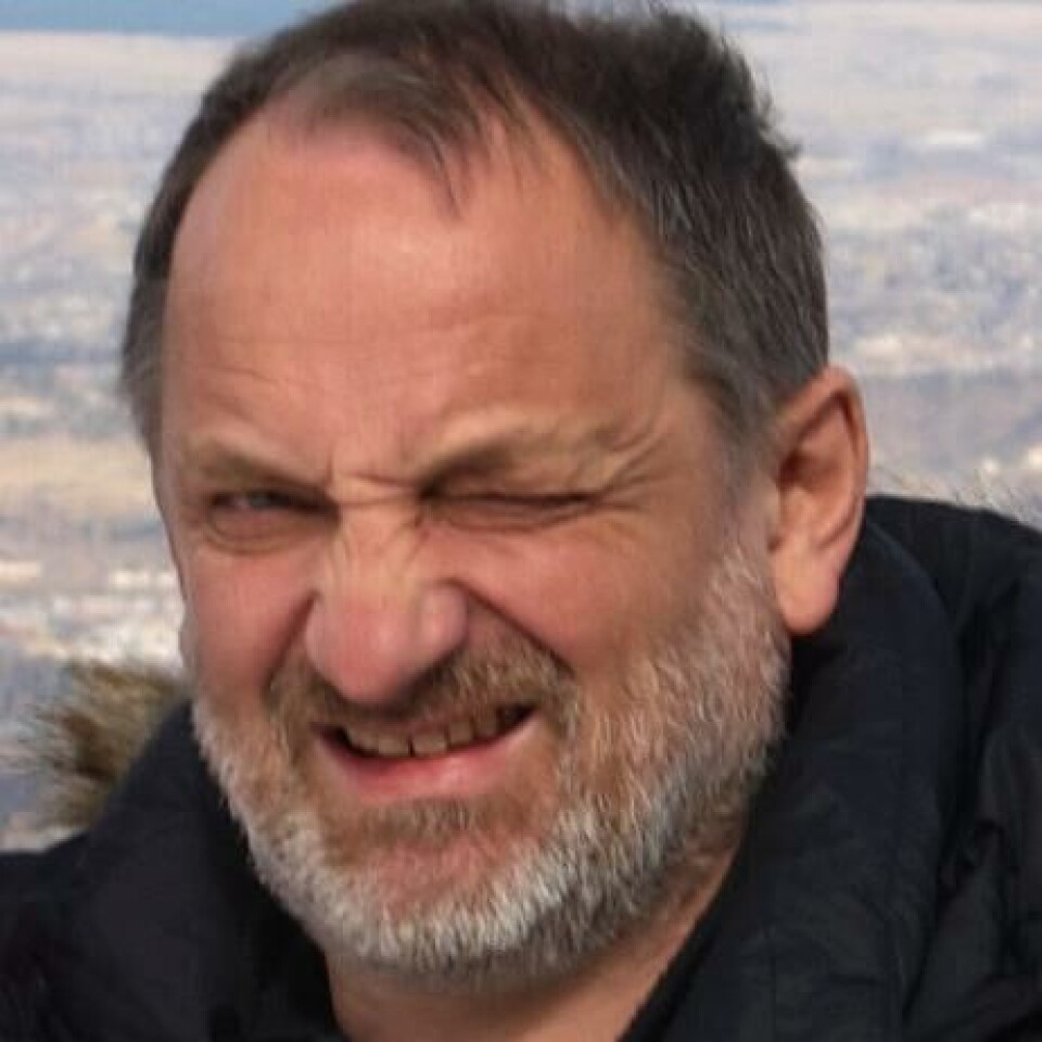 Rolf Erik Olsen er forsøksleder for prosjektet på Havforskningsinstituttet. Han undersøkt hvilken effekt genmodifisert camelinaolje i fiskefôr har hatt på smolt. Foto: NTNU.