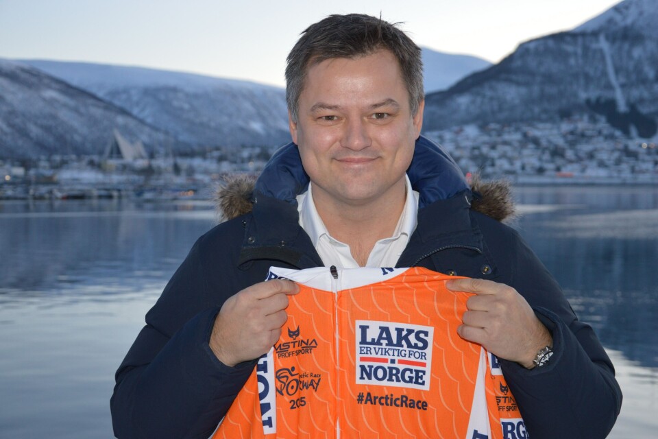 Bjørn-Erik Stabell, bransjeansvarlig for laks og ørret, var svært fornøyd med å se laksenæringens bidrag under Arctic Race of Norway. Foto: Therese Soltveit.