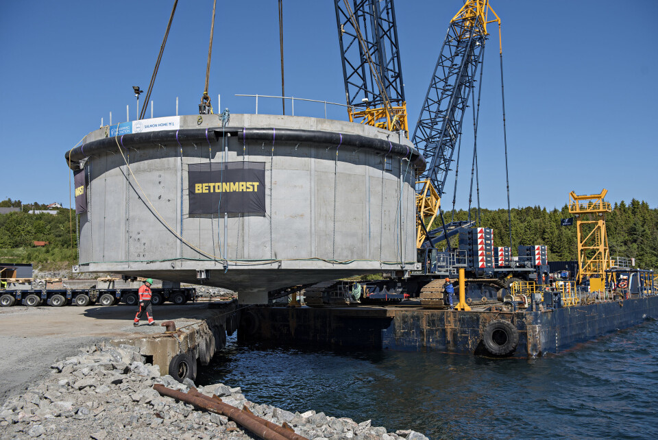 Lakseoppdrettere fra Smøla satser på produksjon av lukket betongmerder for produksjon av laks i sjø med Betonmast. Foto: Fish Farming Innovation.