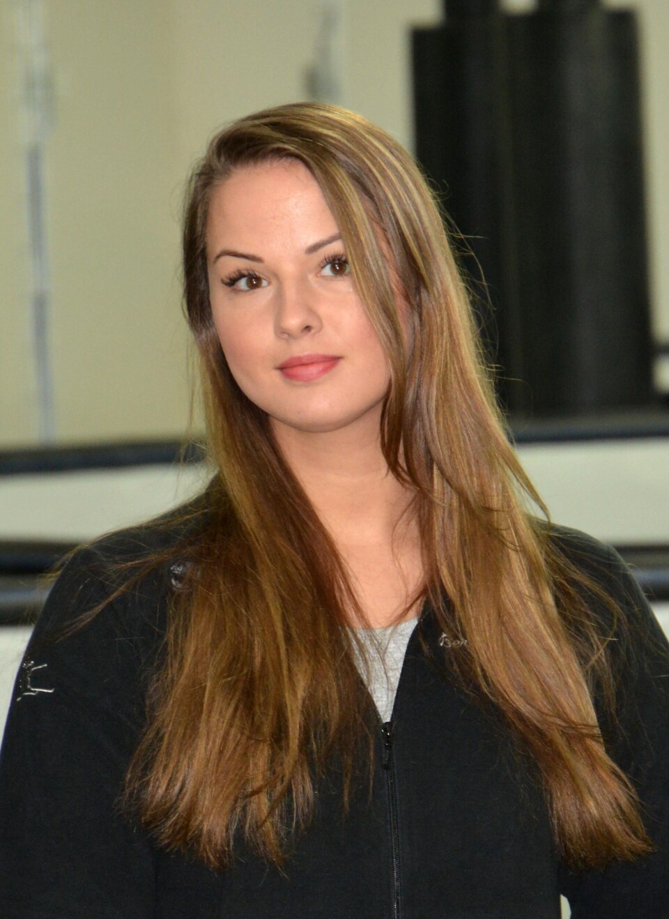 Liza-Mari Widnes Isaksen forteller at produksjonen av den første storsmolten har gått bra. Foto: Helgeland smolt. Liza-Mari Widnes Isaksen forteller at produksjonen av den første storsmolten har gått bra. Foto: Helgeland smolt.