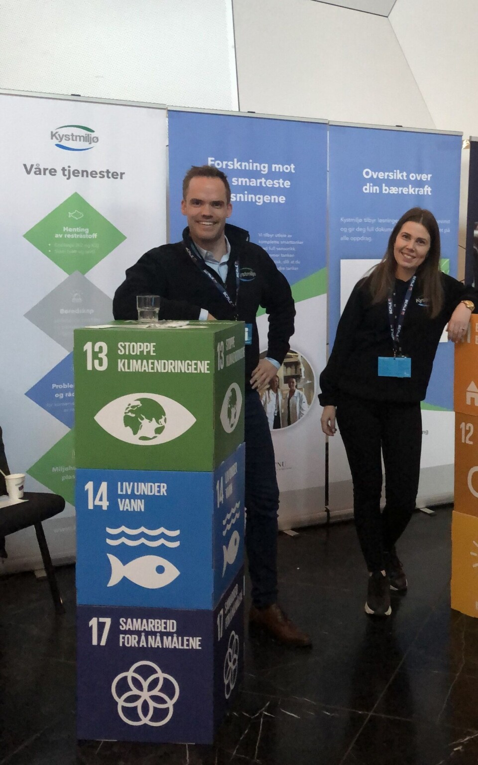 Daglig leder i Kystmiljø, Christian Johansen og prosjekt- og kvalitetsleder, Tina Olaussen. Foto: Kystmiljø. Daglig leder i Kystmiljø, Christian Johansen og prosjekt- og kvalitetsleder, Tina Olaussen. Foto: Kystmiljø.
