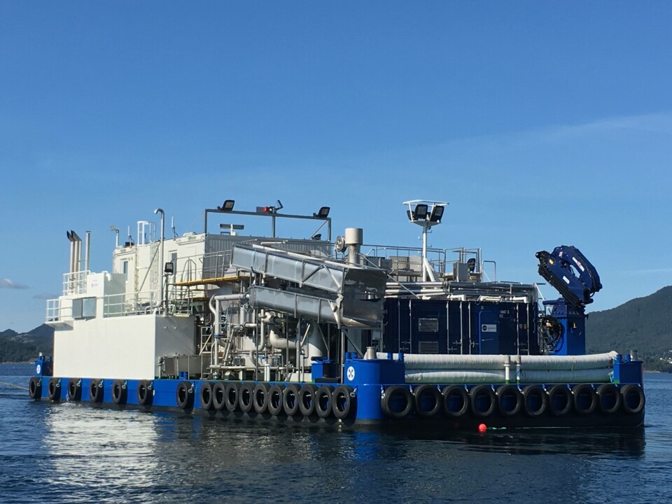Halsnøy Dokk leverer sin andre lekter til SinkabergHansen/Emilsens Fisk, og i byggeprosessen har det vært sterkt fokus på fiskehelse, renhold og god tilkomst til arbeidssoner, opplyser selskapet. Foto: Halsnøy Dokk. Halsnøy Dokk leverer sin andre lekter til SinkabergHansen/Emilsens Fisk, og i byggeprosessen har det vært sterkt fokus på fiskehelse, renhold og god tilkomst til arbeidssoner, opplyser selskapet. Foto: Halsnøy Dokk.