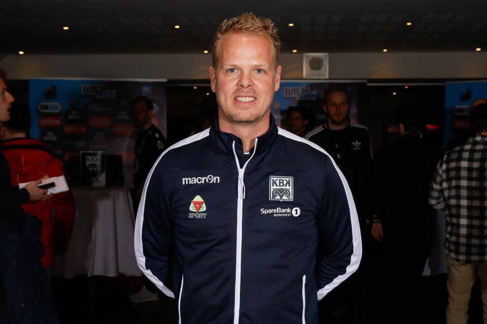 Christian Michelsen fotballtrener i KBK. Christian Michelsen fotballtrener i KBK.
