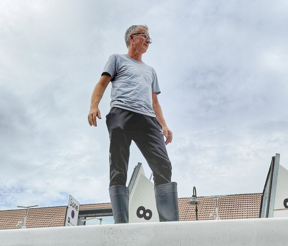 Sjåføren/systemoperatøren Arild Staurset (52) legger bak seg mange mil i løpet av et år. Foto: Privat.