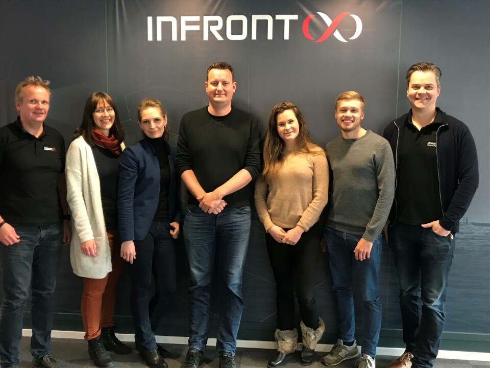 Knut Solbakken (INFRONT- X) Randi Rydland Jana Hekkelstrand John Gunnar Glorstad Ada Christina Haatuft, og Frithjof Kramer Hald ( Alle Cermaq) samt Torbjørn Skjetne (INFRONT – X) under opplæringen i Trondheim. Foto: Infront-X