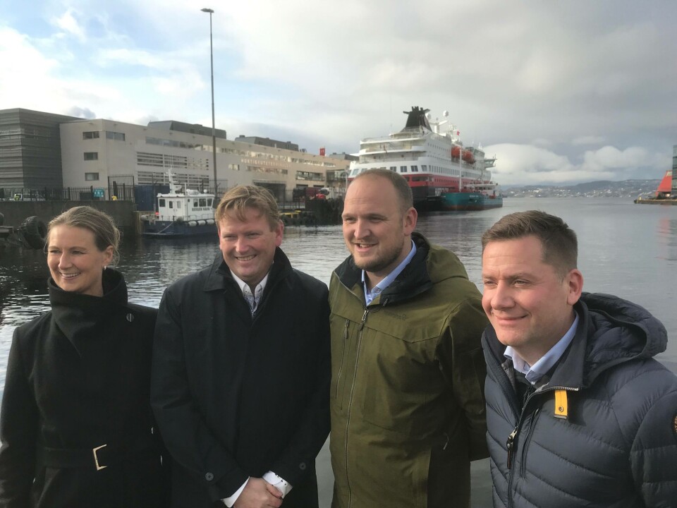 Samferdselsminister Jon Georg Dale (FrP) vil ha flere skip på biodiesel. Foto: Sigbjørn Larsen