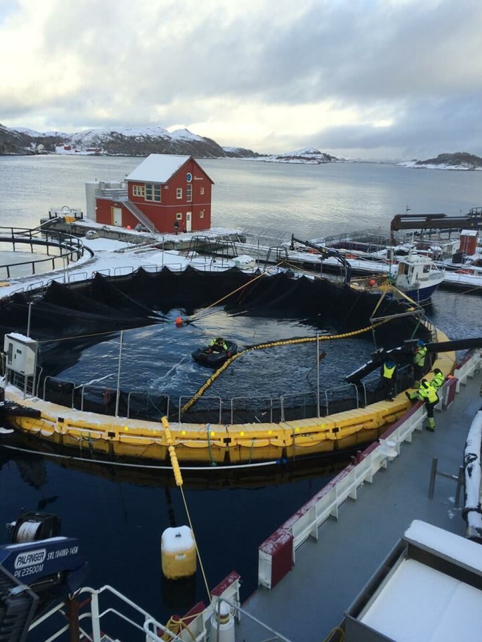 Det lukka merdkonseptet fra AkvaDesign er konkurransedyktig med åpne merder. Foto: Akvadesign