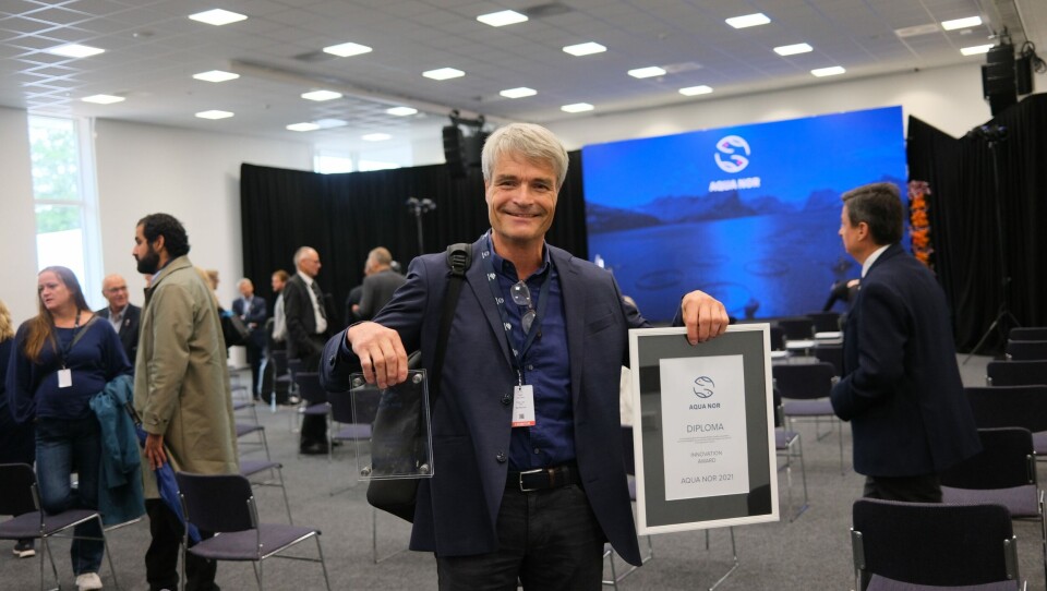 Eldar Lien i Searas, her under Aqua Nor i fjor, da selskapet vant innovasjonsprisen for Aquasense som var med i Gründerjulepresangen 2021. Nå har han også vunnet Gründerjulepresangen. Foto: Pål Mugaas Jensen Eldar Lien i Searas, her under Aqua Nor i fjor, da selskapet vant innovasjonsprisen for Aquasense som var med i Gründerjulepresangen 2021. Nå har han også vunnet Gründerjulepresangen. Foto: Pål Mugaas Jensen
