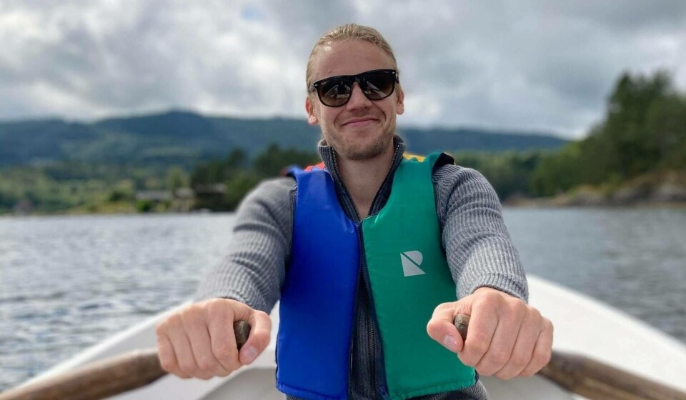 Aksel Botne Sandberg er ansvarleg for at Hauge Aqua har eit aktivt og velfungerande kvalitetssystem, som sørger for god orden og effektivitet i arbeidsoppgåvene. Foto: Hauge Aqua.